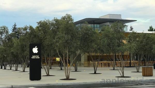 photo of Apple Park's new $108M visitor center spares no expense to dazzle guests image