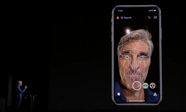 photo of Gripping buttons on both sides of iPhone X disables Face ID, recognition works with most sunglasses image