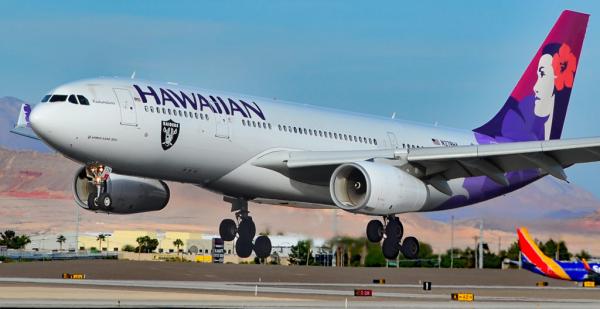 photo of Flight grounded after teen accidentally AirDrops fake crime scene photo to passengers image