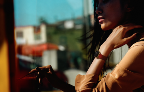 photo of Vogue editor delivers a fashion industry verdict on the Apple Watch [video] image