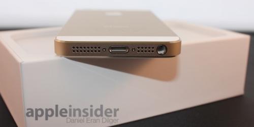 photo of First Look: Gold iPhone 5s unpacking (and Verizon Wireless SIM validation crisis) image