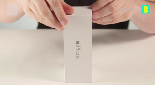 photo of Check out the first unboxing video of Apple’s iPhone 6 image