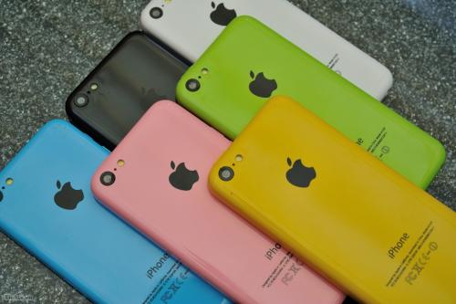 photo of The iPhone 5C: Likely Colors Plus Some New Dummy Units Are Unveiled image