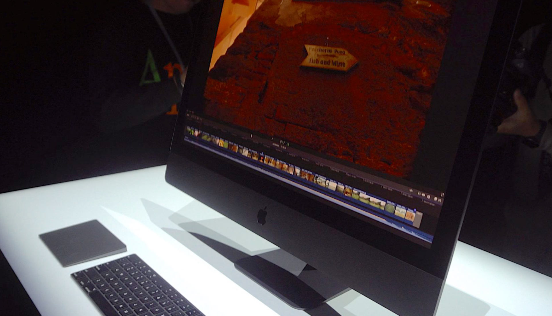 photo of iMac Pro to feature A10 Fusion coprocessor, possibly for always-on ‘Hey Siri’ image