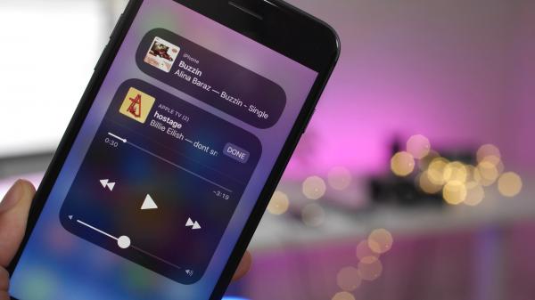 photo of Apple says color and hue shifting, OLED burn-in expected on iPhone X image