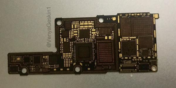 photo of Report: iPhone 8 wireless charging to use slower 7.5W Qi standard as new L-shaped PCB surfaces image