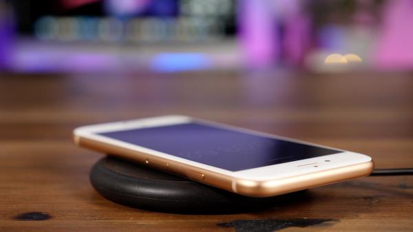photo of Jealous of wireless charging on new iPhones? Here’s how to get your current iPhone there image