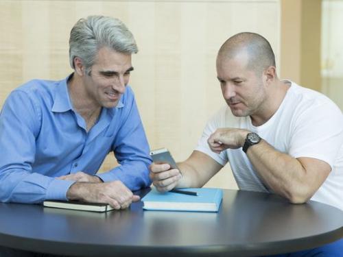 photo of Apple’s Jony Ive and Craig Federighi talk removing skeuomorphism in iOS 7, chasing megapixels, and the future image