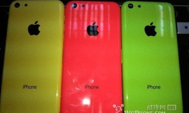 photo of Purported 'iPhone Lite' rear panels show an array of colors image