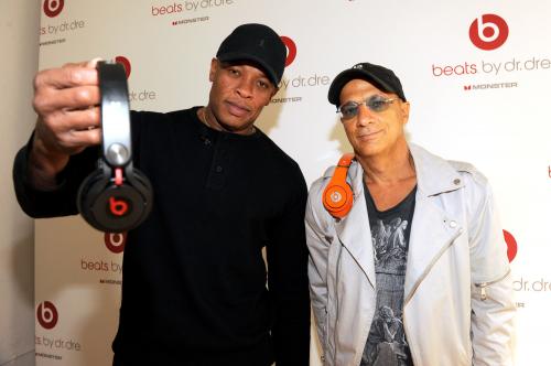 photo of Apple files lawsuit against Steven Lamar for calling himself a co-founder of Beats image