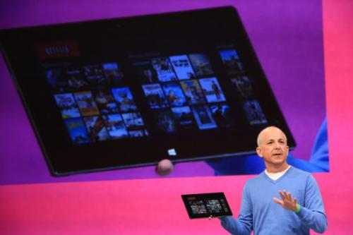 photo of Microsoft’s former President of Windows is now using an iPhone image