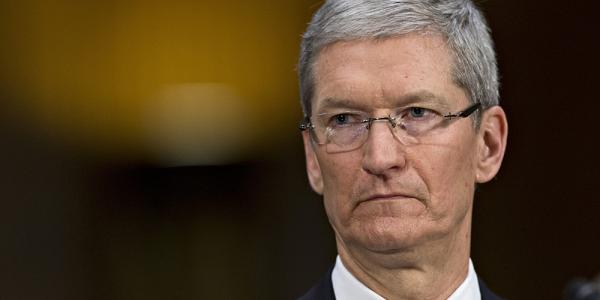 photo of Tim Cook calls for ‘well-crafted regulation’ in light of Facebook data mining controversy image