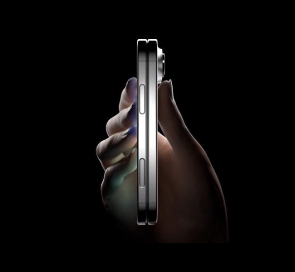 The final design of Apple’s foldable iPhone may have just&hellip;