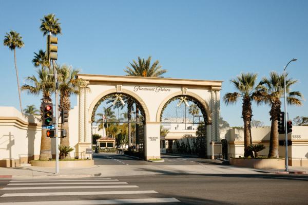 Netflix Backs Out of Bid for Warner&hellip;