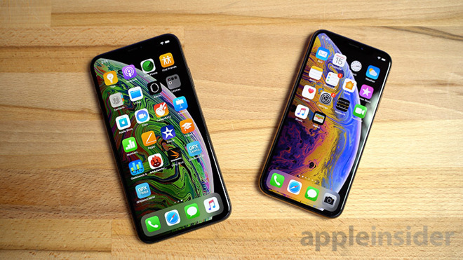 photo of One month later: iPhone XS versus the iPhone XS Max image