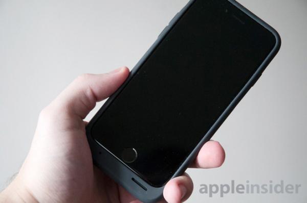 photo of Apple appears to have three new Smart Battery Cases ready to go image