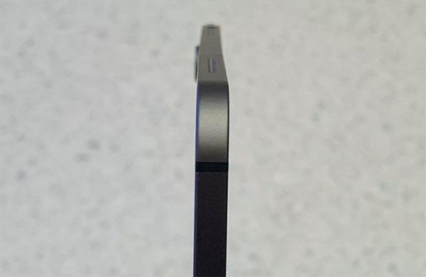 photo of Apple's Dan Riccio responds to bent iPad Pro reports, says device 'meets or exceeds' production standards image
