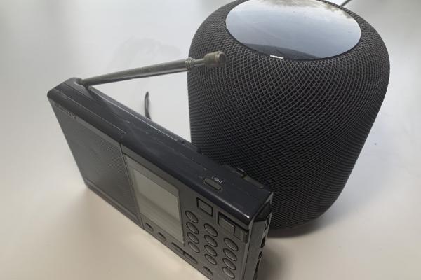 photo of Here are the best ways to get radio broadcasts to play on your HomePod or iPhone image