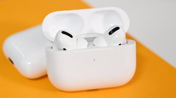 photo of Apple releases 2D27 firmware update for AirPods Pro image