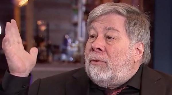 photo of Steve Wozniak 'can't tell the difference' between iPhone 12 and iPhone 13 image