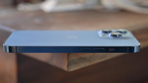 photo of Apple releases iOS 15.3.1, iPadOS 15.3.1, watchOS 8.4.2, macOS 12.2.1 with bug fixes image