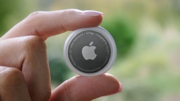 photo of Apple rolls out new AirTag firmware update image