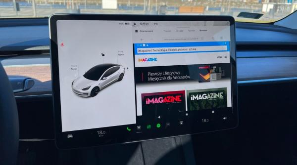 photo of There's a hack to add CarPlay support to a Tesla image