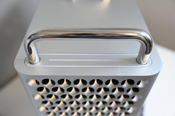 photo of Mac Pro in danger after fumbled Apple Silicon launch image