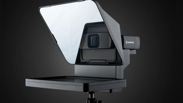 photo of Elgato Prompter review: gamechanging and close to perfect for YouTubers image