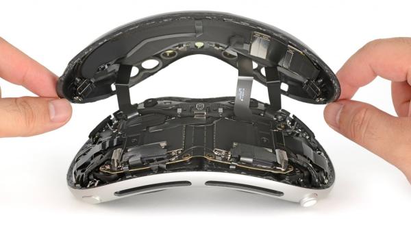 photo of First teardown shows complex insides of Apple Vision Pro image