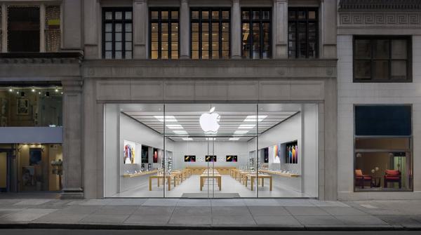 Crime blotter: Influencer who filmed Philadelphia Apple Store looting headed to trial