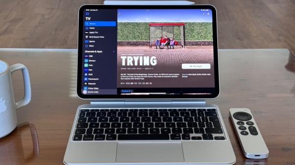 photo of User pays double to make Magic Keyboard that matches the Siri Remote image