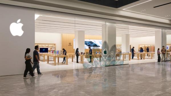 photo of Apple has broken its India annual sales record, and more growth is coming image