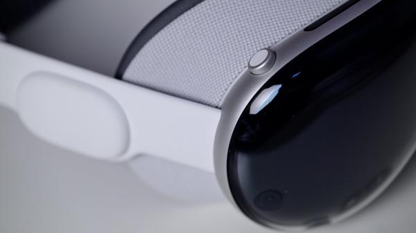 photo of Apple Vision Pro rumored to leverage cutting-edge 2nm process with new R2 chip image
