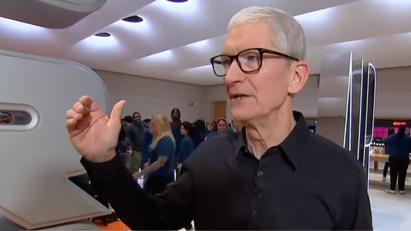 photo of Apple's Super Bowl: Tim Cook mobbed in NYC for iPhone 17 launch image