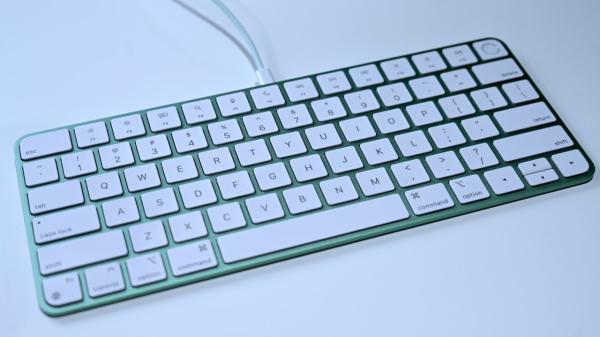photo of Apple's Magic Keyboard and Magic Trackpad get firmware updates image