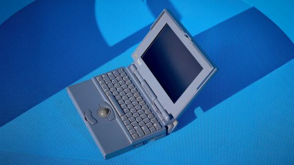 Today in Apple history: PowerBook 165&hellip;
