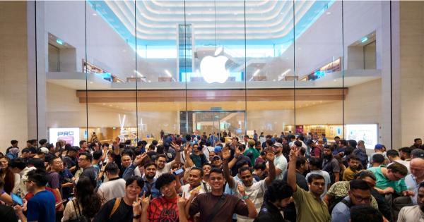 The latest iPhone, Apple Watch, and AirPods lineups arrive…