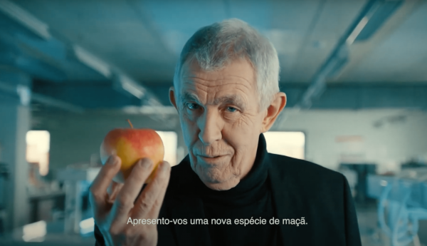 photo of Apple hit with new lawsuit over alleged iPhone ‘planned obsolescence,’ this time in Portugal image