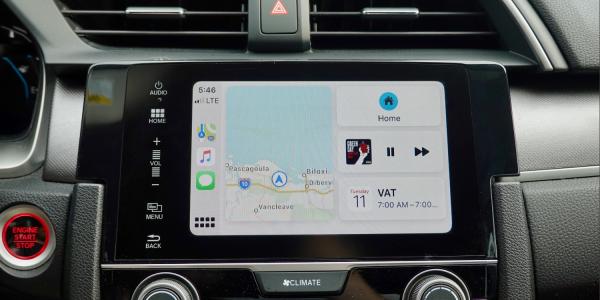 photo of Previewing CarPlay in iOS 13: Light mode, new and improved apps, more image