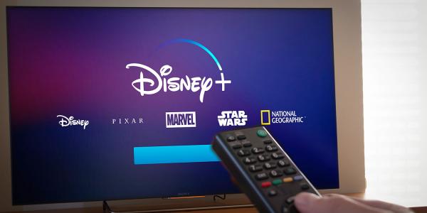 photo of Disney Plus discount offer crashes website, adds to Apple TV+ pressure image