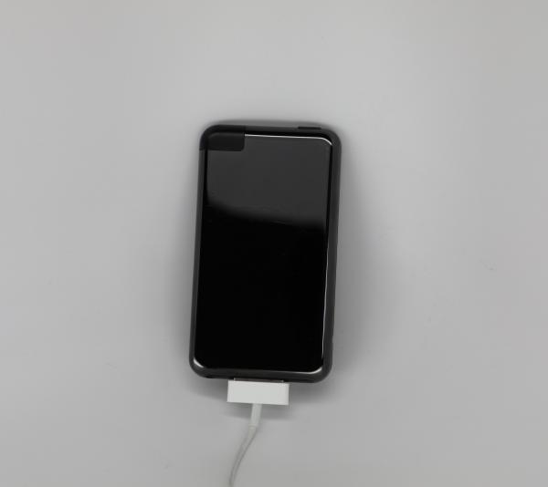 photo of Unreleased iPod Touch with Mac Pro Glossy Black Finish Shared Online image