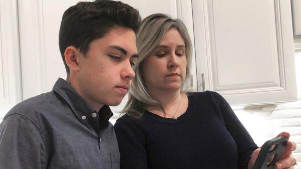 photo of Teen who discovered Group FaceTime eavesdropping bug playing Fortnite speaks out about experience image