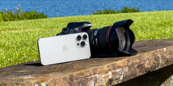 iPhone 15 Pro Max vs. DSLR photos: Real…