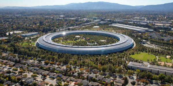 photo of Prominent Apple staffers write letters to management, resign over office return image