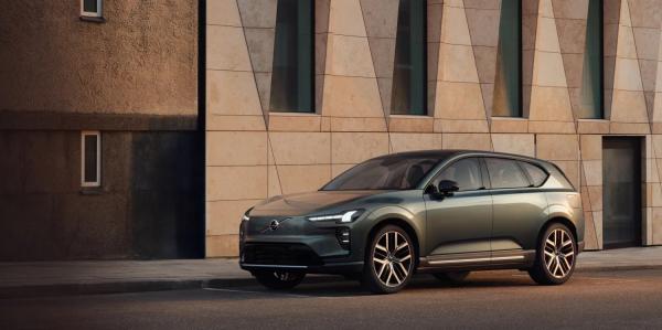 Volvo says it will ‘absolutely’ continue offering CarPlay&hellip;