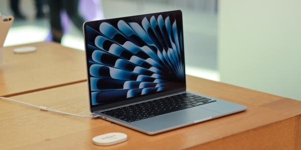 These are the best MacBook deals right…