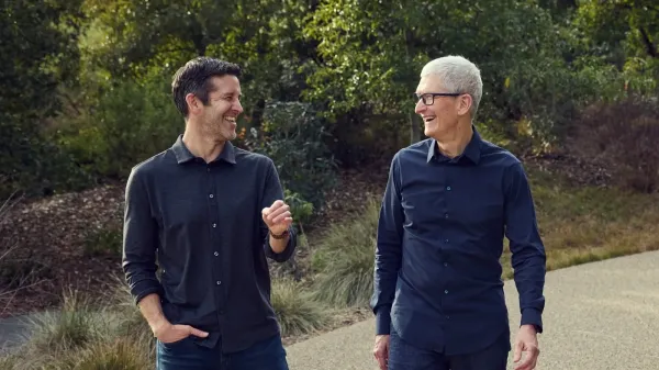 Tim Cook steps down as Apple CEO, John&hellip;