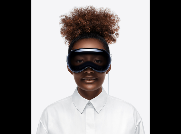 photo of Apple Announces Vision Pro Pre-Orders and Availability image