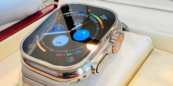 photo of Apple Watch Ultra with polished titanium finish? This jeweler is offering it for everyone image
